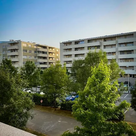 Apartman Welcome To Tresnjevka Zagreb Exterior photo