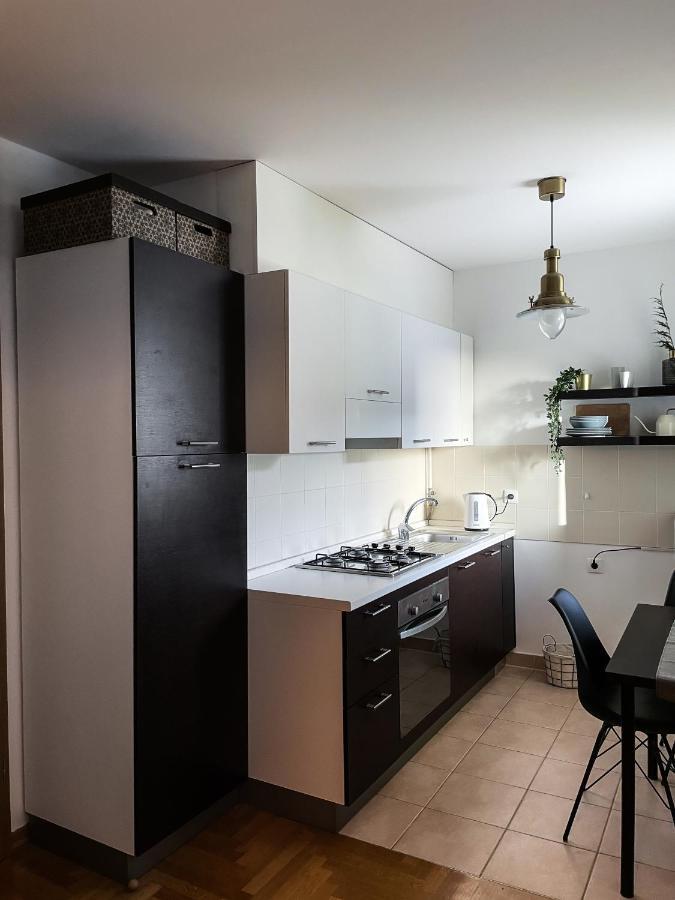 Welcome To Tresnjevka Apartment