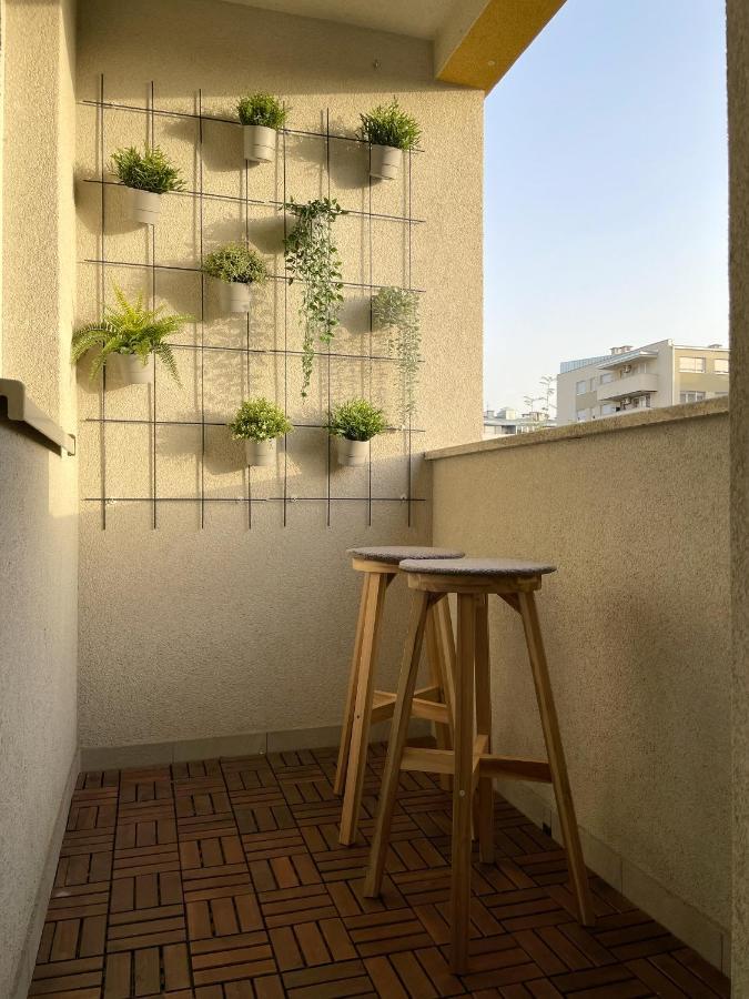 Welcome To Tresnjevka Apartment *